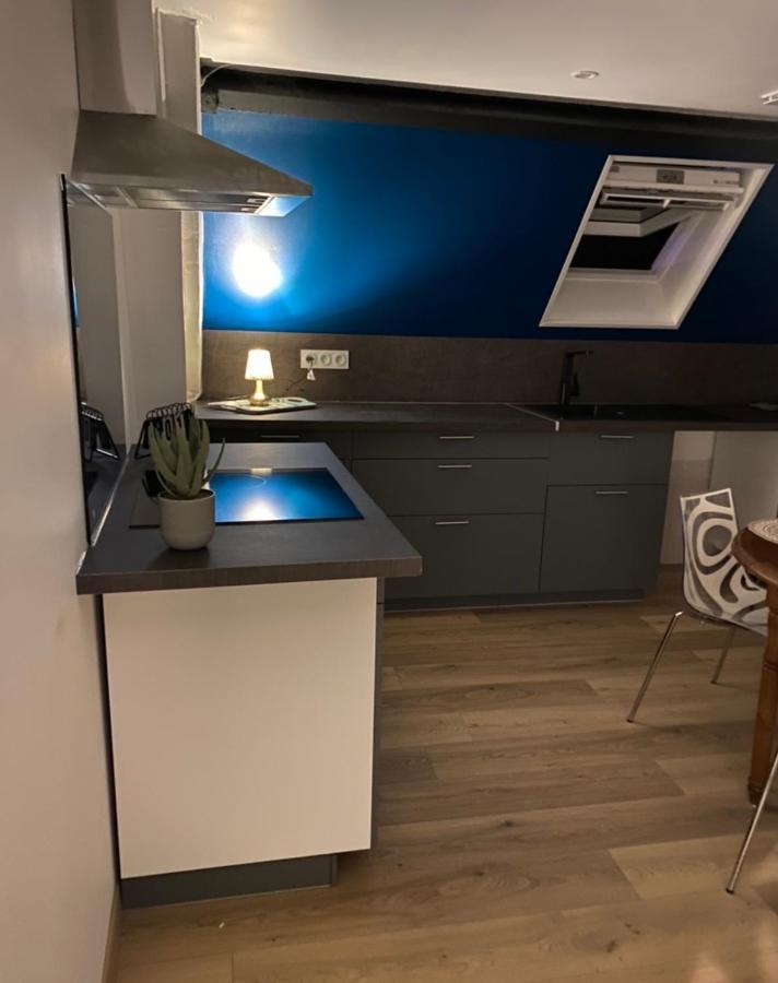 Appartement contemporain Dange-Saint-Romain Extérieur photo